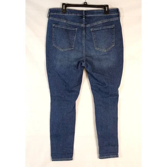 Old Navy Rockstar High Rise Super Skinny Distressed Jeans Size 16 - Picture 2 of 6